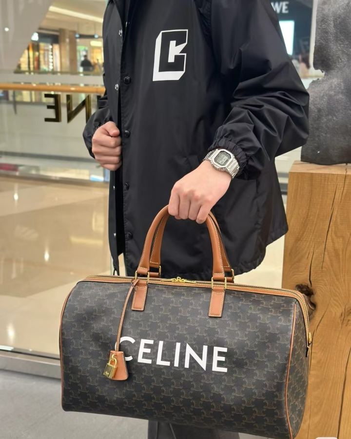 1:1 Replica Celine bag Free and easy and practical — AAA Quality Replica — photo 3