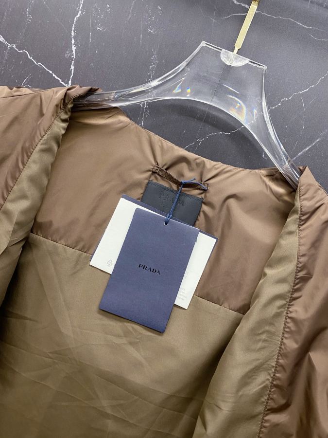 1:1 Replica Prada men Prada 2026ss New — AAA Quality Replica — photo 10