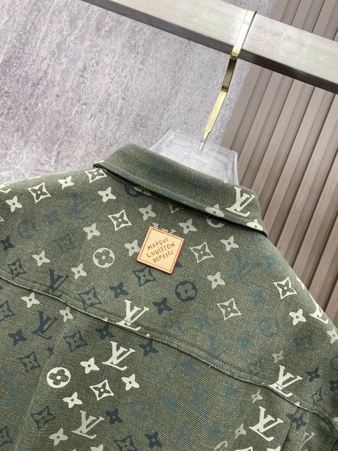 1:1 Replica LV men LV 2026ss — Premium Replica — photo 3