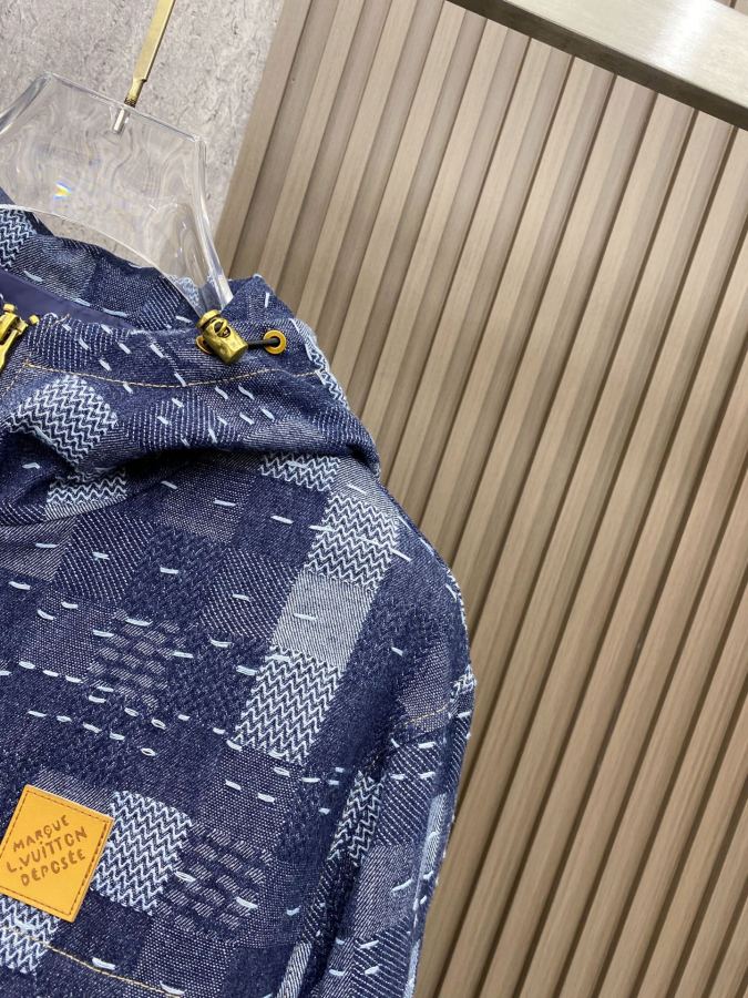 1:1 Replica LV men LV 2026ss New — AAA Quality Replica — photo 5