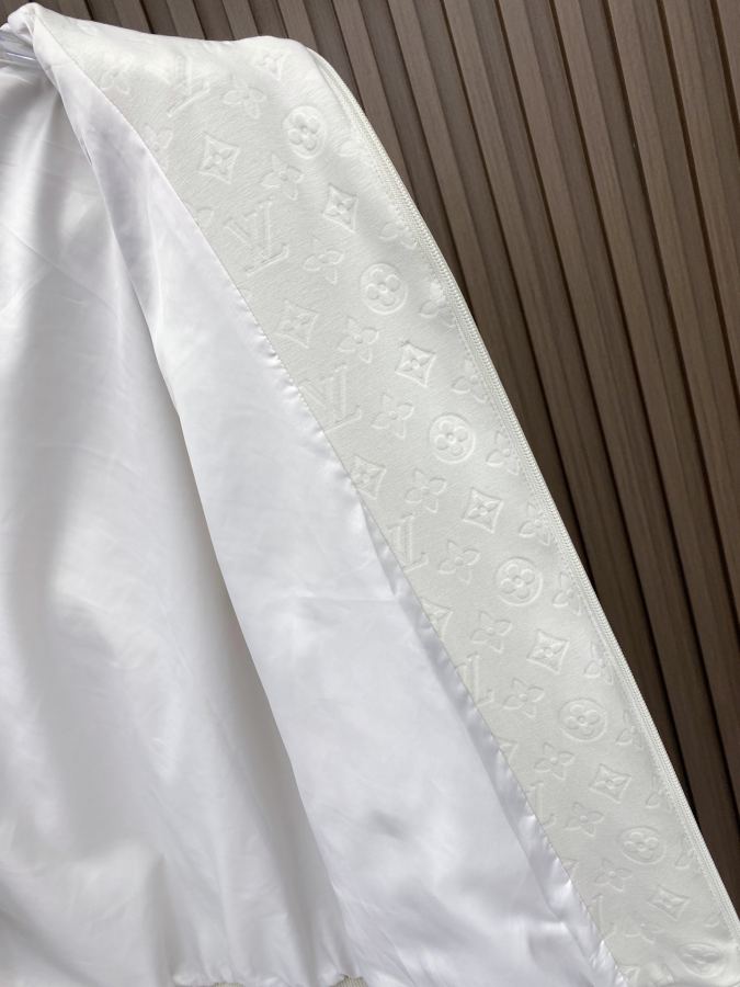 1:1 Replica LV men LV 2026ss — AAA Quality Replica — photo 11