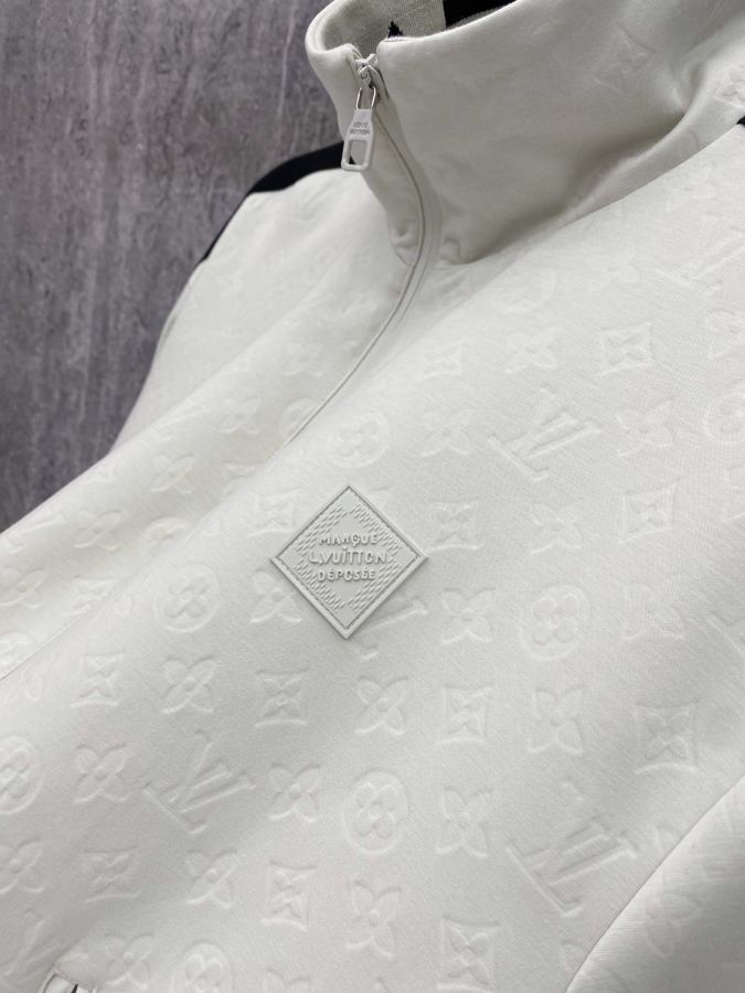 1:1 Replica LV men LV 2026ss — AAA Quality Replica — photo 6
