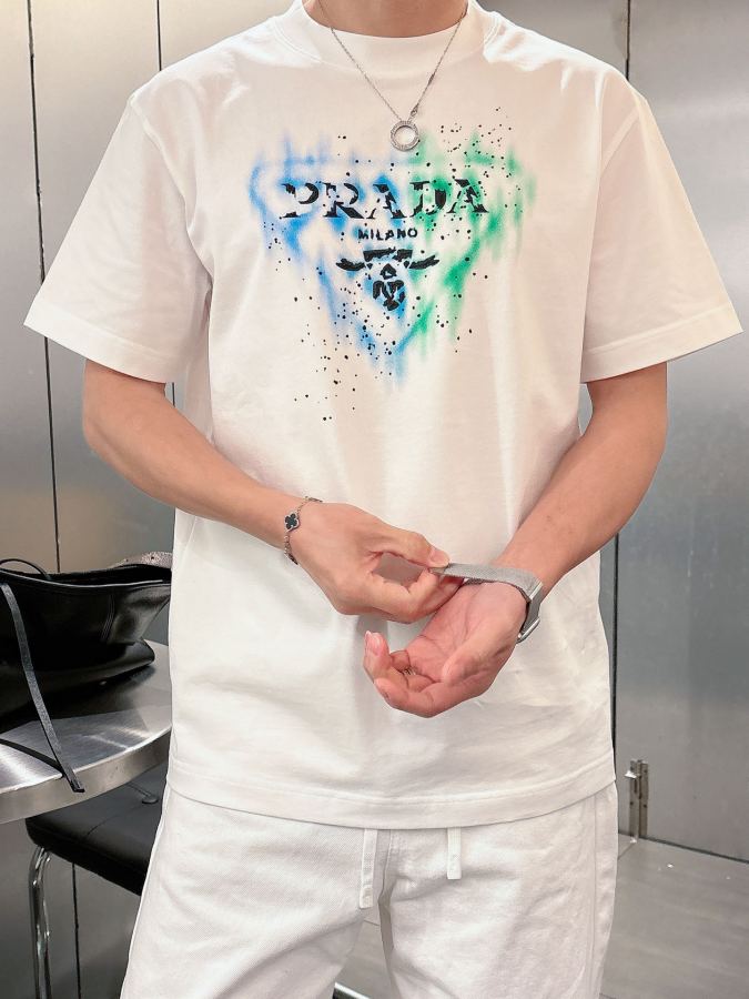 1:1 Replica Prada men Prada 2026ss New T logo. — Premium Replica — photo 7