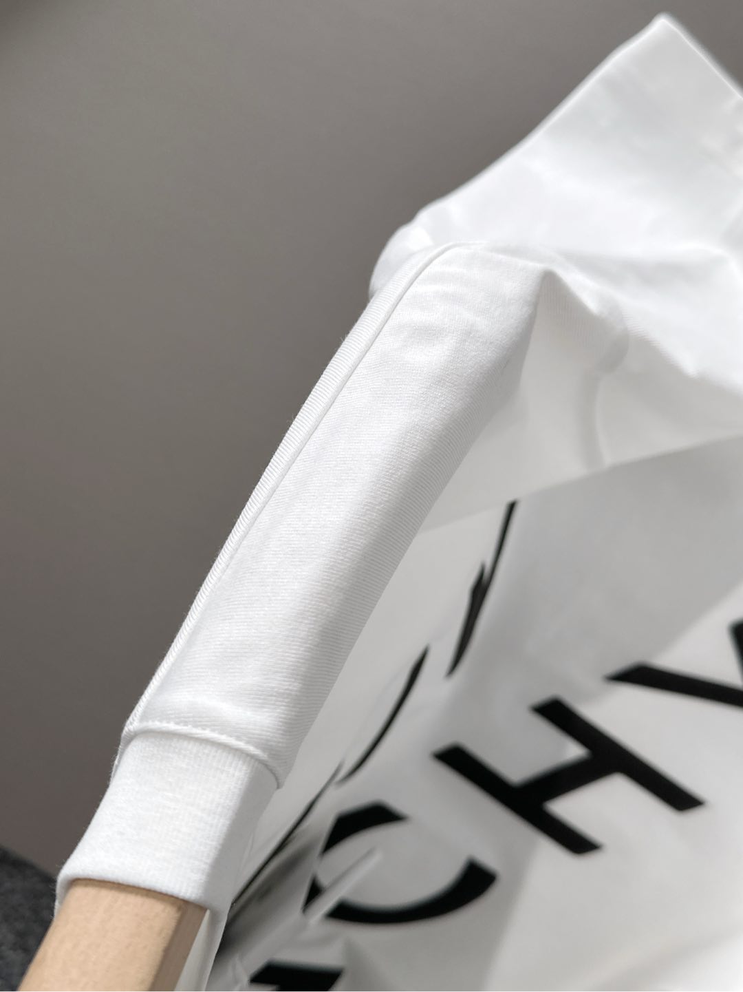 1:1 Replica GVC men T logo — AAA Quality Replica — photo 4