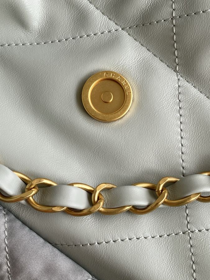 1:1 Replica Chanel bag 22 bag — Premium Replica — photo 7