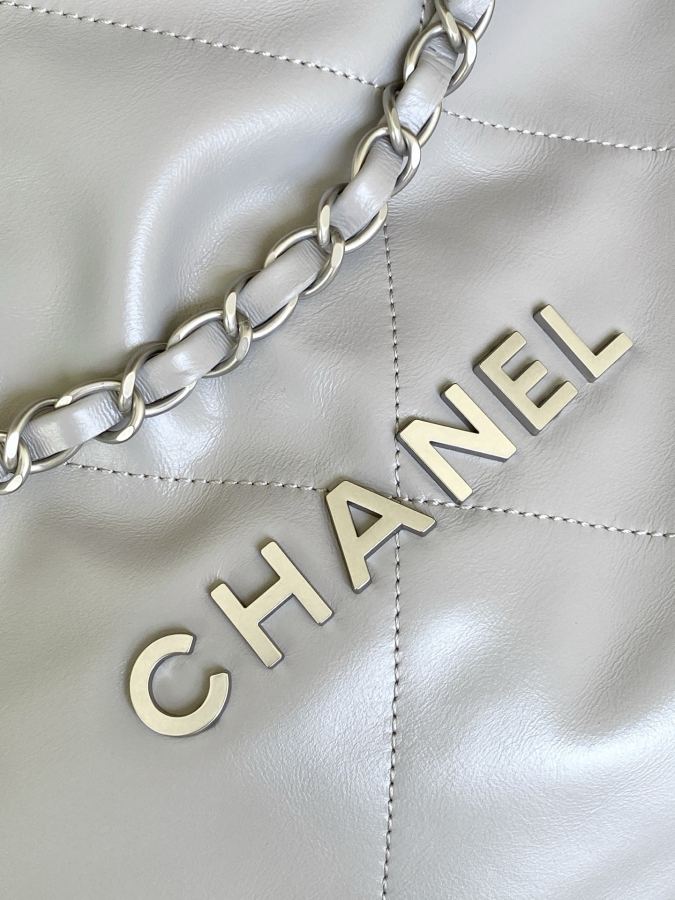 1:1 Replica Chanel bag 22 bag — AAA Quality Replica — photo 5