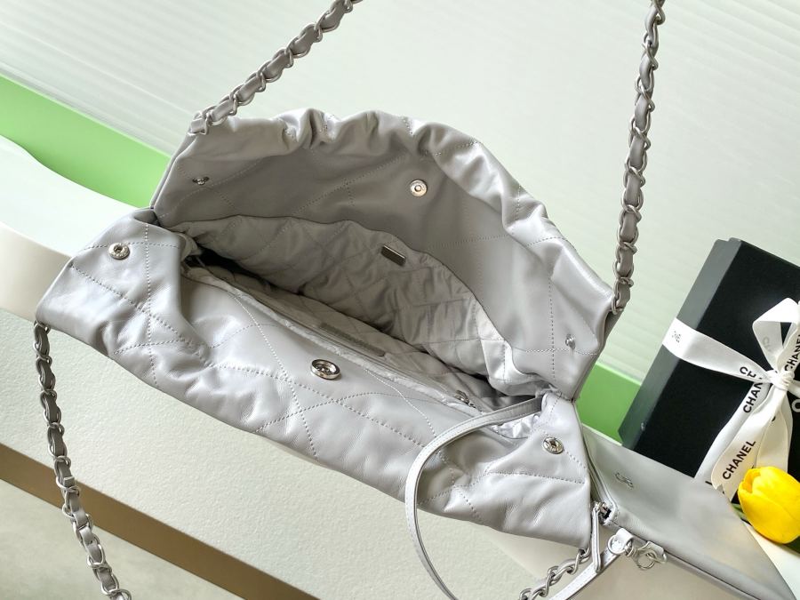 1:1 Replica Chanel bag 22 bag — AAA Quality Replica — photo 8