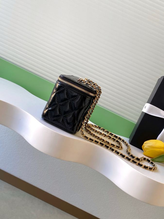 1:1 Replica Chanel bag C 3 logo ． — Premium Replica — photo 2