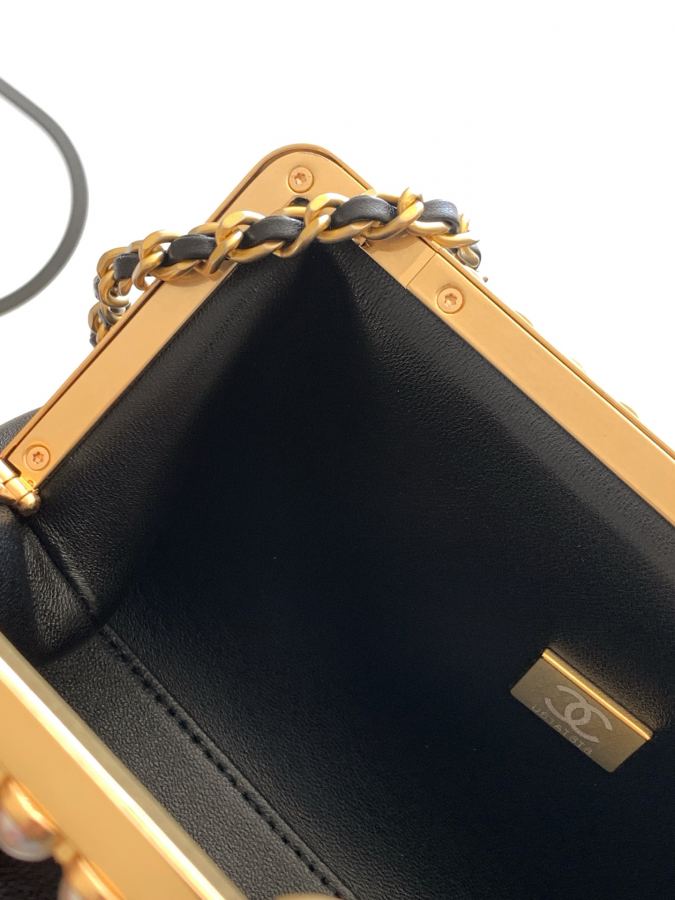 1:1 Replica Chanel bag C + Series — AAA Quality Replica — photo 8