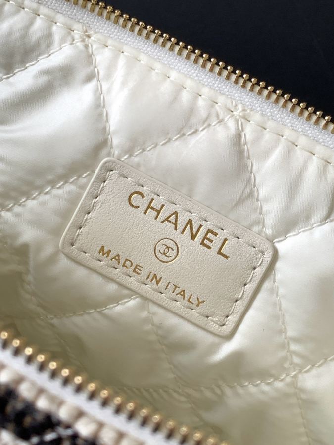 1:1 Replica Chanel bag C + C Logo — AAA Quality Replica — photo 9