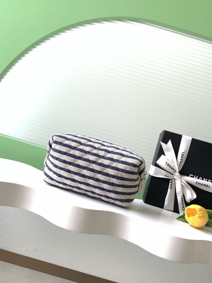 1:1 Replica Chanel bag C Series + C Logo — Premium Replica — photo 3