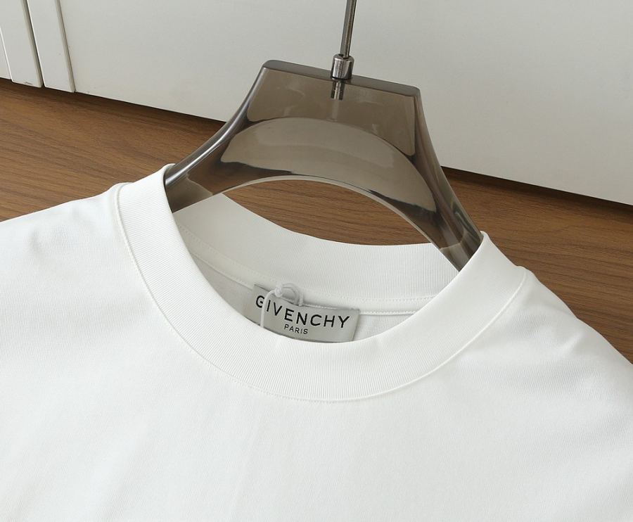 1:1 Replica GVC men T logo — Premium Replica — photo 4