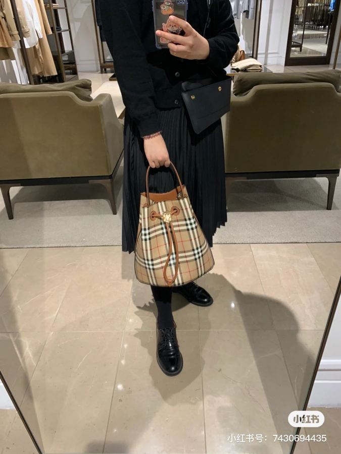 1:1 Replica Burberry bag Upper body renderings! — 1:1 Replica — photo 3