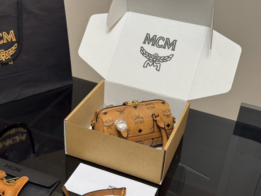 1:1 Replica MCM bag size 18*9.5cm — AAA Quality Replica — photo 7