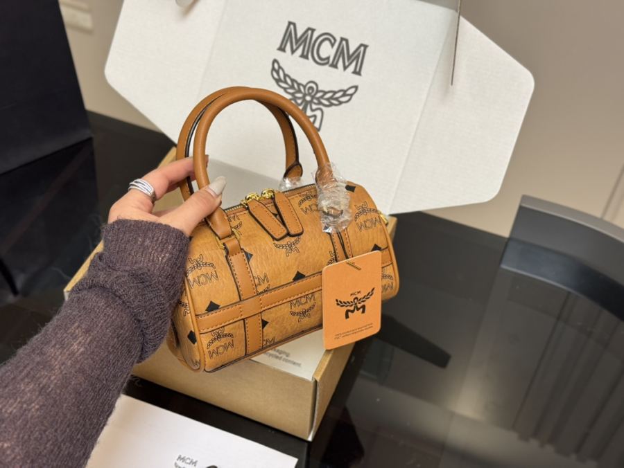 1:1 Replica MCM bag size 18*9.5cm — AAA Quality Replica — photo 5