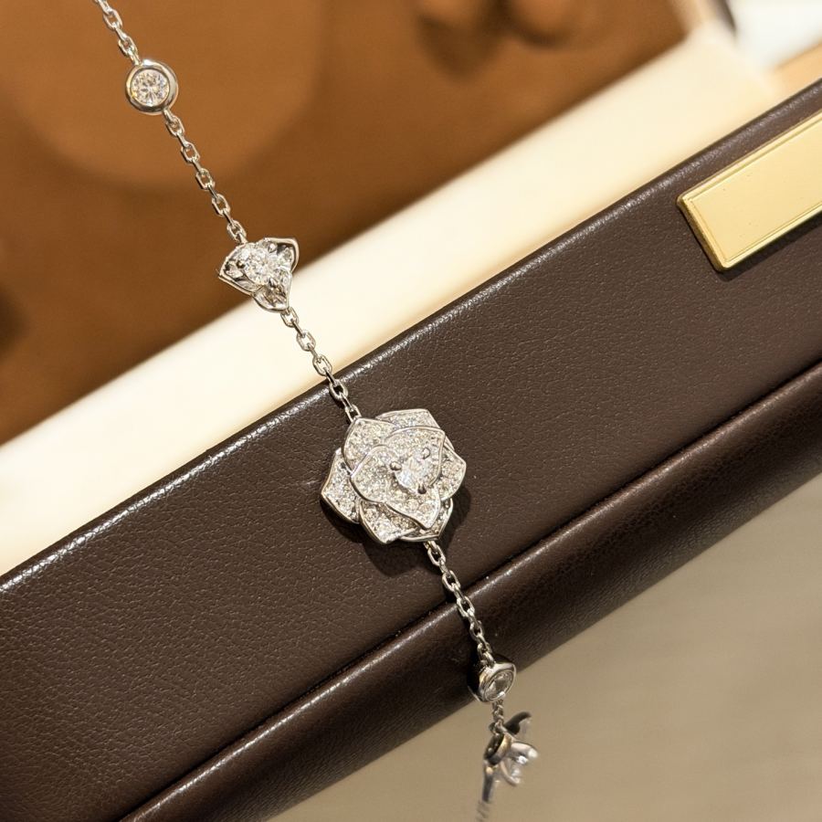 1:1 Replica Piaget Watches A7072 New 925 Piaget 17+2cm — AAA Quality Replica — photo 7