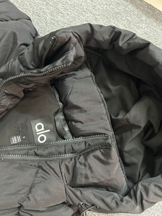 1:1 Replica Alo Jacket Black — AAA Quality Replica — photo 4
