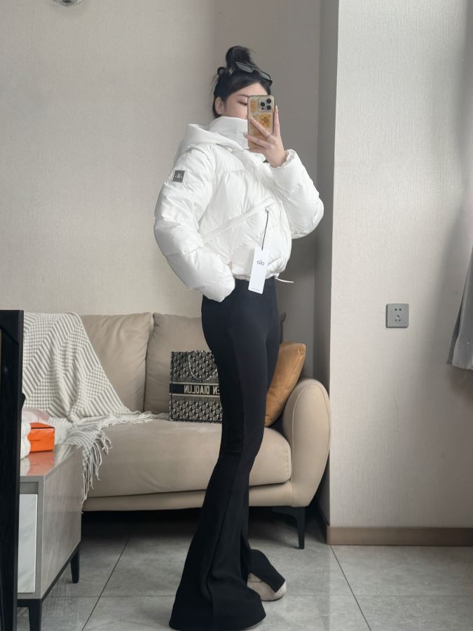 1:1 Replica Alo Jacket White — Premium Replica — photo 6
