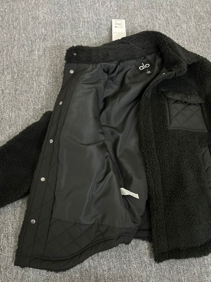 1:1 Replica Alo Jacket Black — AAA Quality Replica — photo 3