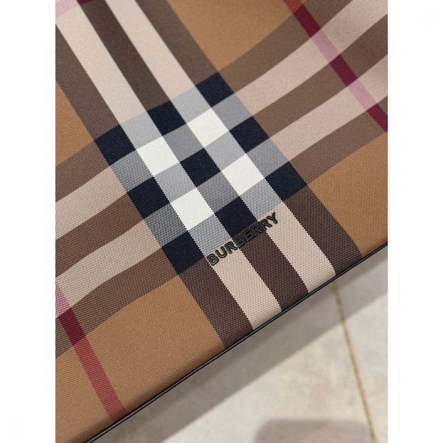 1:1 Replica Burberry bag size 45*35cm — 1:1 Replica — photo 4