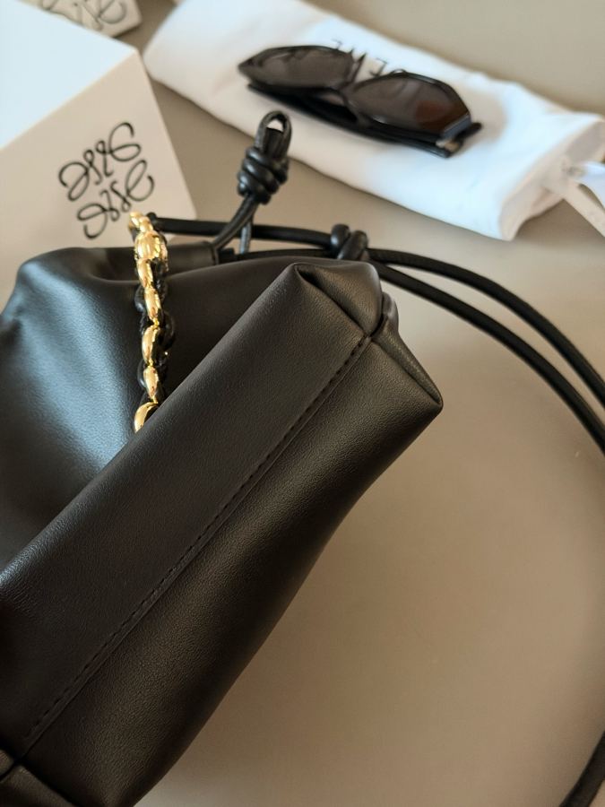 1:1 Replica LOEWE bag Comes with box: cowhide — AAA Quality Replica — photo 9