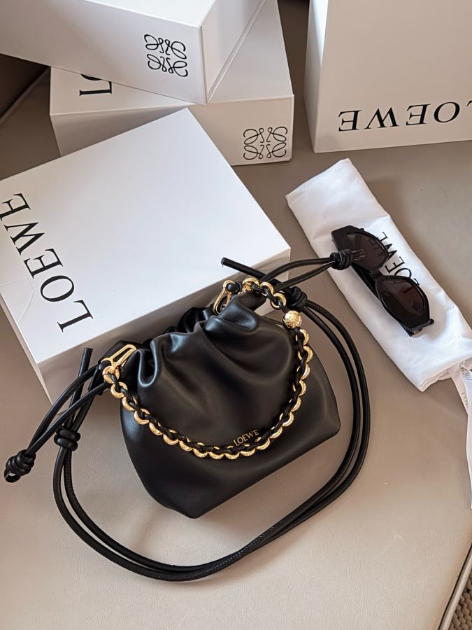 1:1 Replica LOEWE bag Comes with box: cowhide — AAA Quality Replica — photo 2