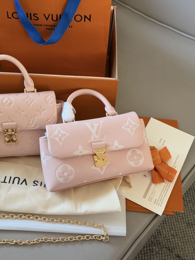 1:1 Replica MCM bag Mini box pearlescent powder — AAA Quality Replica — photo 2