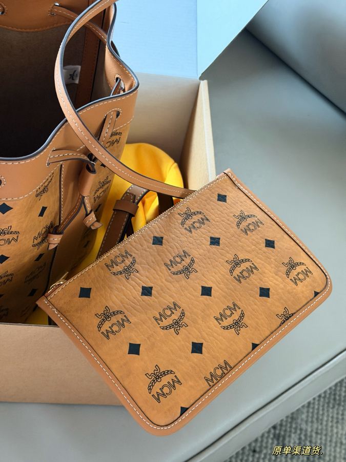 1:1 Replica MCM bag size 22*26cm — Premium Replica — photo 4