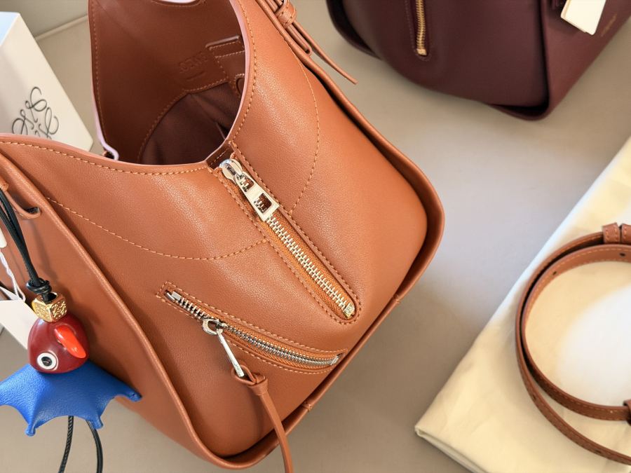 1:1 Replica LOEWE bag size 20*24cm — 1:1 Replica — photo 6