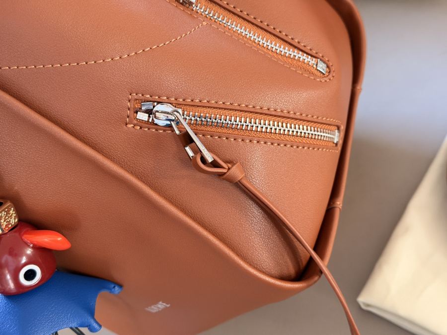 1:1 Replica LOEWE bag size 20*24cm — 1:1 Replica — photo 7