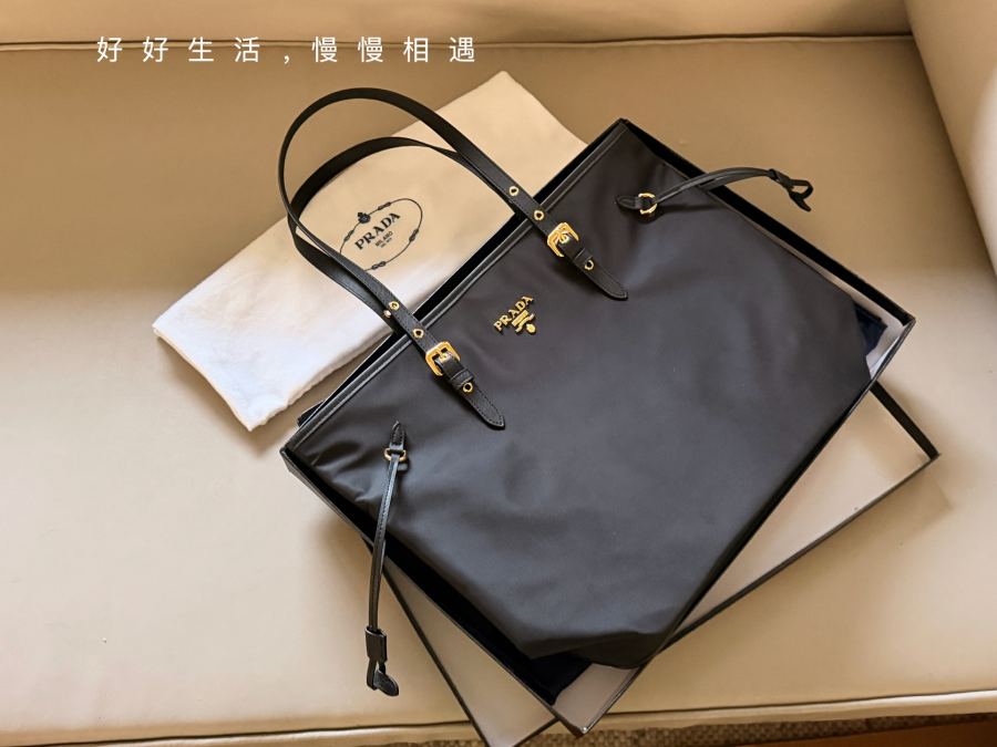 1:1 Replica PRADA bag size 35*30cm — AAA Quality Replica — photo 2