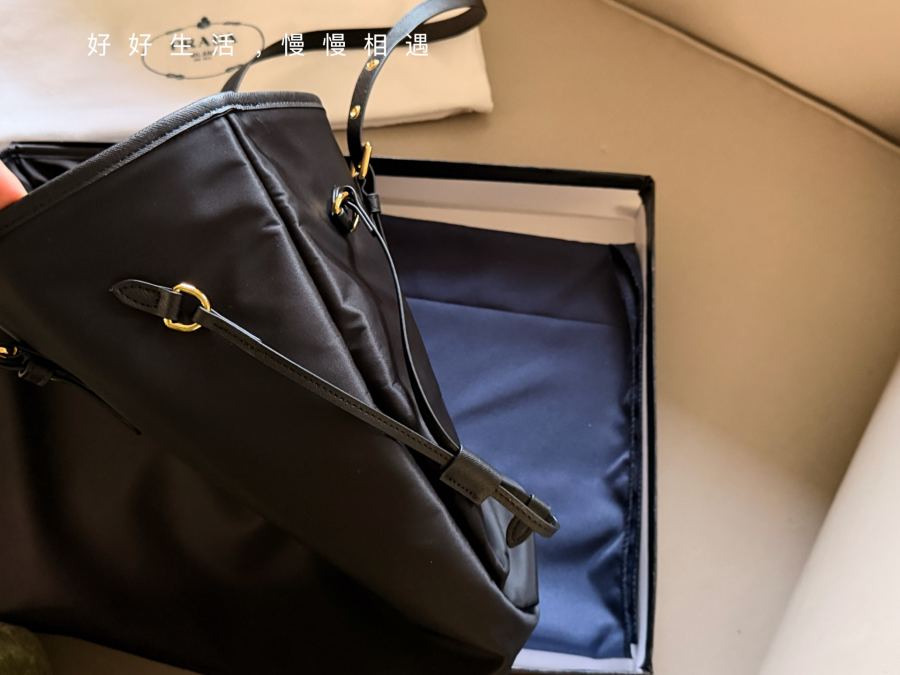 1:1 Replica PRADA bag size 35*30cm — AAA Quality Replica — photo 7