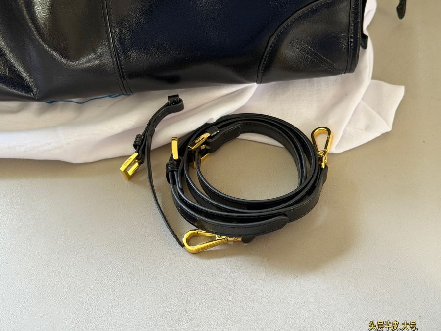 1:1 Replica PRADA bag Comes with box waxed cowhide — Premium Replica — photo 7