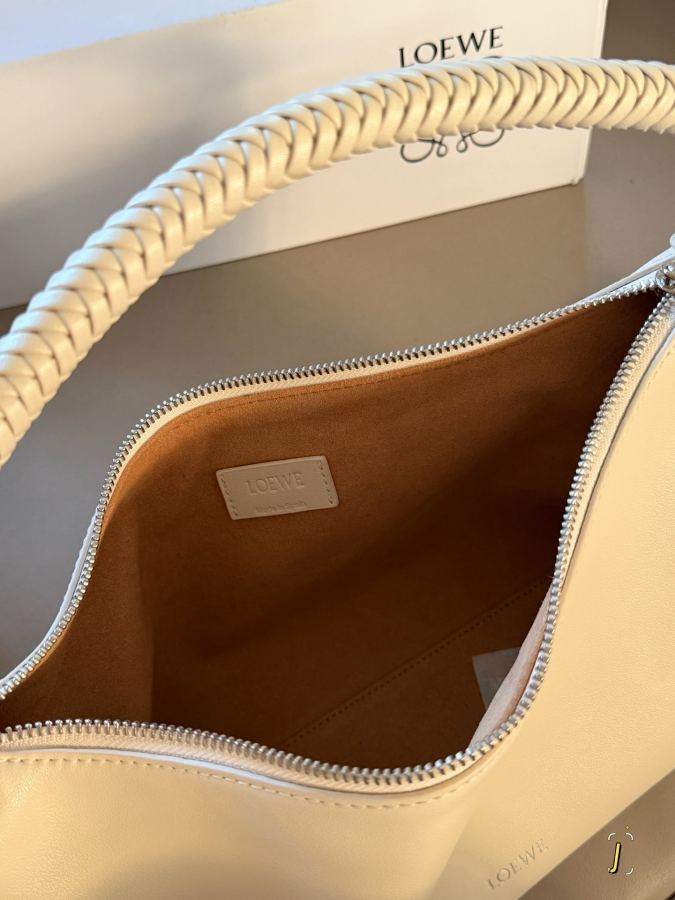 1:1 Replica LOEWE bag size 26*18cm — 1:1 Replica — photo 6