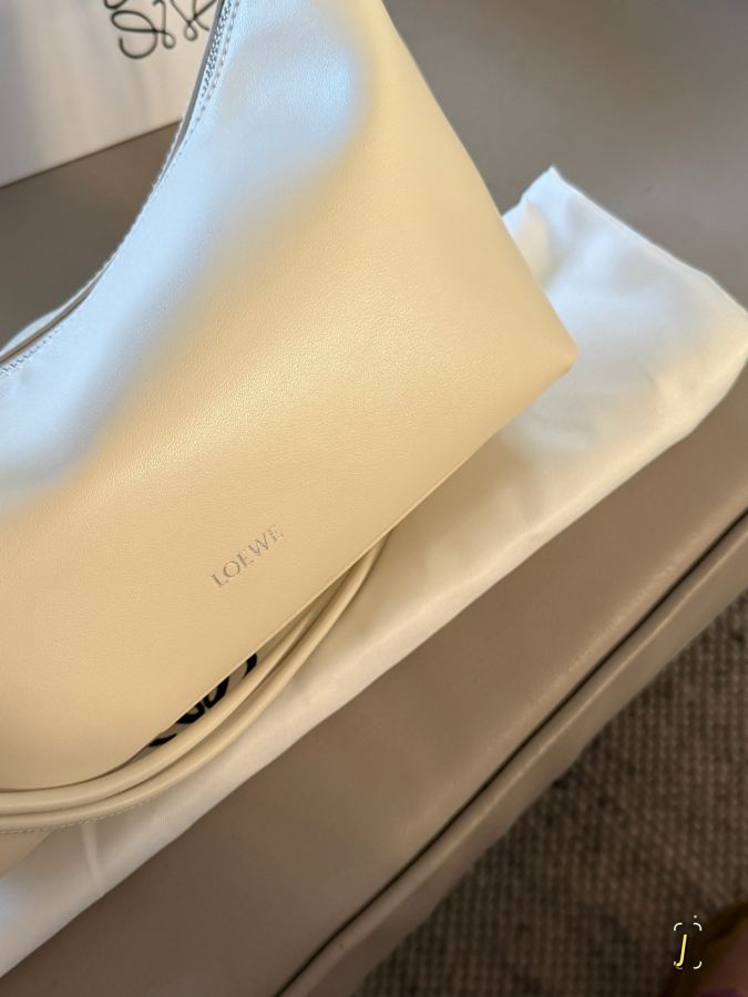 1:1 Replica LOEWE bag size 26*18cm — 1:1 Replica — photo 5