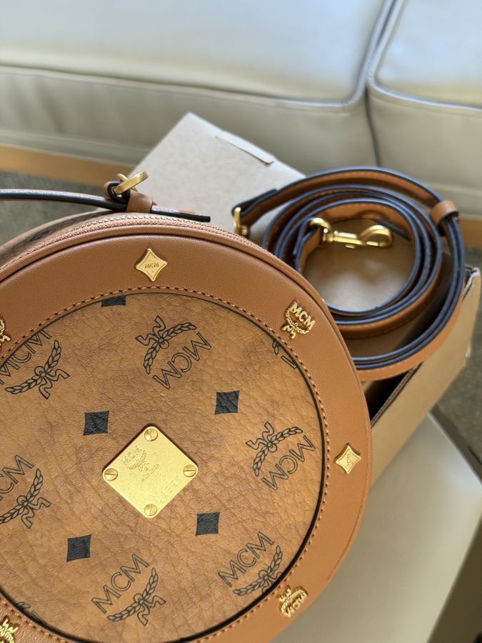 1:1 Replica MCM bag size 18.5cm — Premium Replica — photo 5