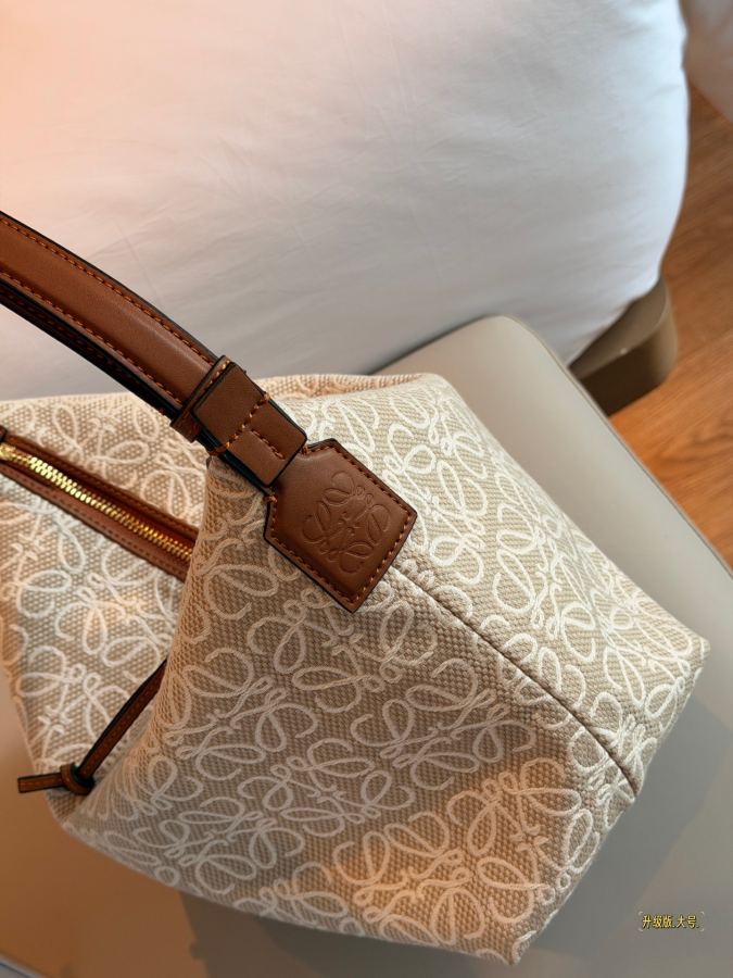1:1 Replica LOEWE bag Small) (Large) with box — Premium Replica — photo 4