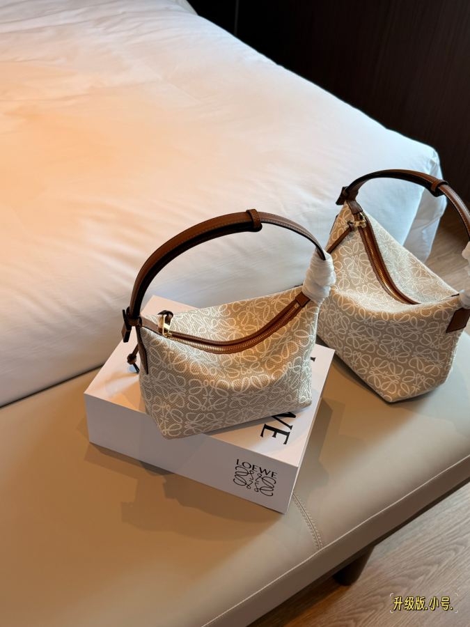 1:1 Replica LOEWE bag (Small) (Large) Comes with box — Premium Replica — photo 7