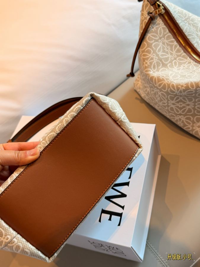 1:1 Replica LOEWE bag (Small) (Large) Comes with box — Premium Replica — photo 8