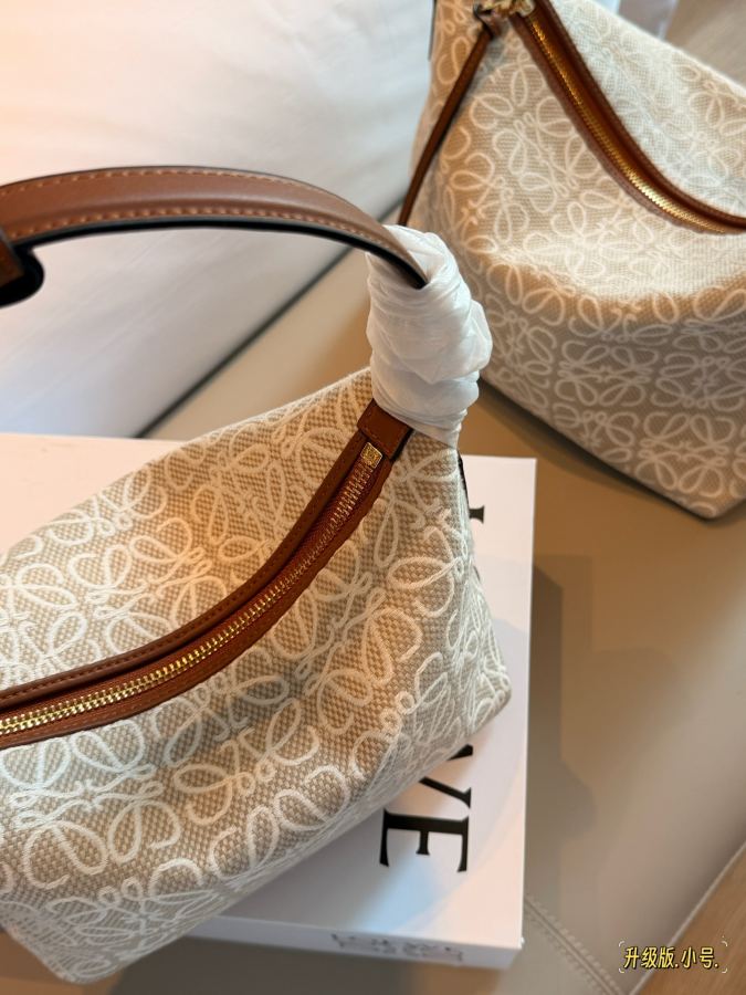 1:1 Replica LOEWE bag (Small) (Large) Comes with box — Premium Replica — photo 6