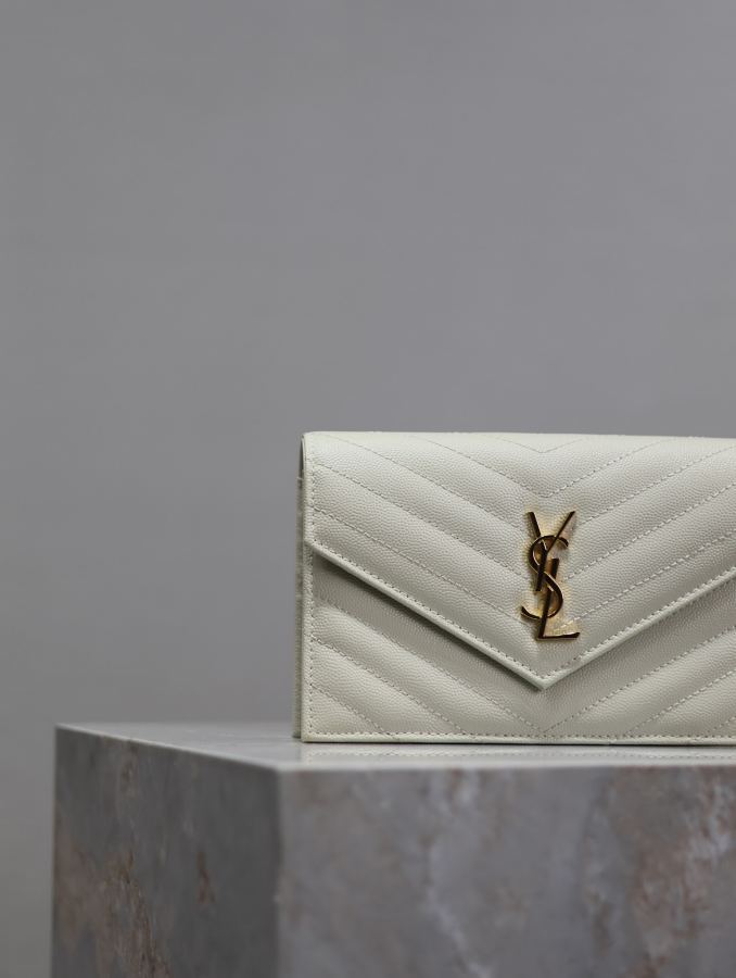 1:1 Replica YSL bag White — AAA Quality Replica — photo 3