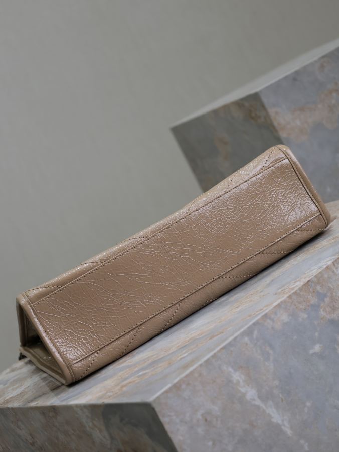 1:1 Replica YSL bag apricot — AAA Quality Replica — photo 9