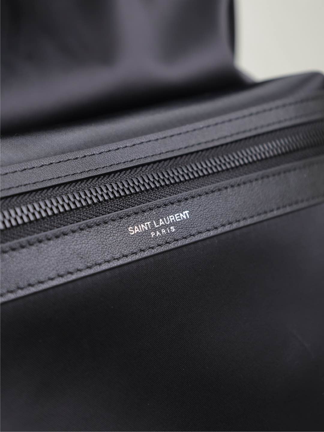 1:1 Replica YSL bag Black — AAA Quality Replica — photo 3