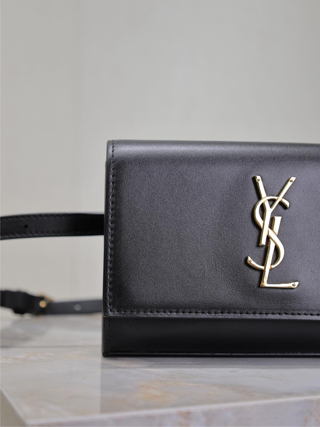 1:1 Replica YSL bag Black — AAA Quality Replica — photo 3
