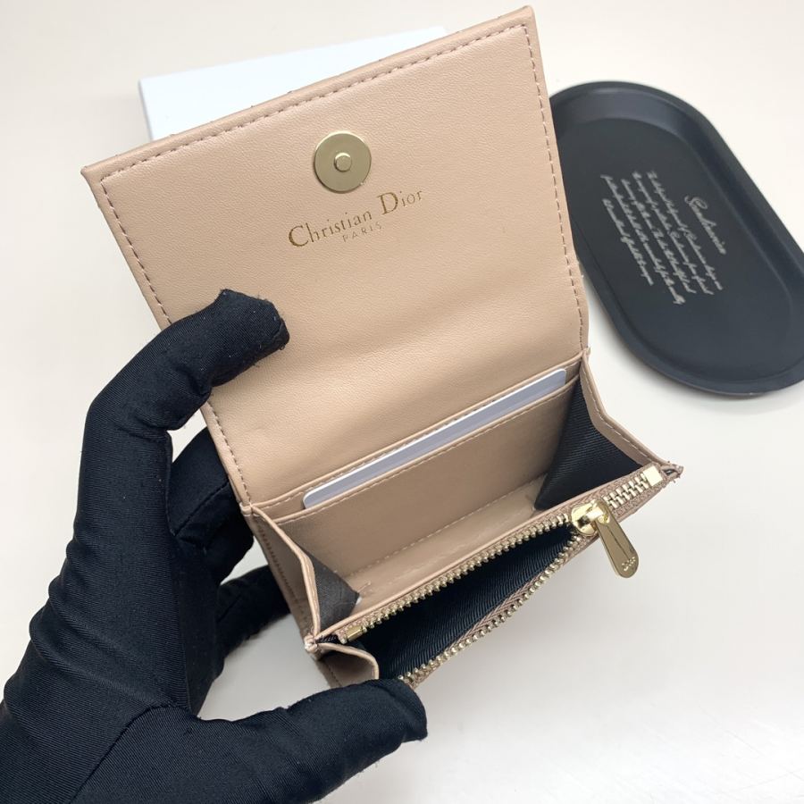 1:1 Replica Dior bag Brand: Dior 925 — AAA Quality Replica — photo 8