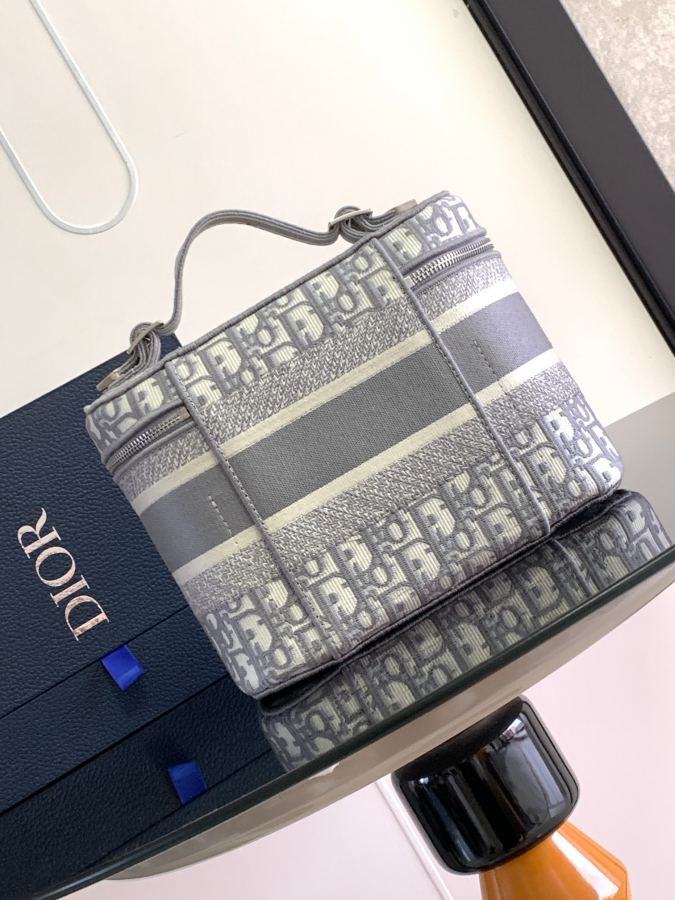 1:1 Replica Dior bag Top quality original order with complete packaging — AAA Quality Replica — photo 3