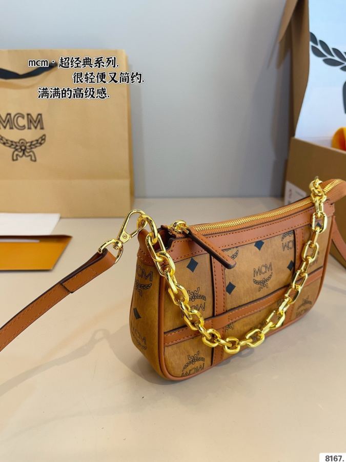 1:1 Replica MCM bag Comes with gift box — 1:1 Replica — photo 4