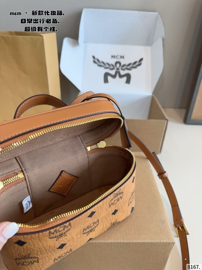1:1 Replica MCM bag Comes with gift box. — 1:1 Replica — photo 9