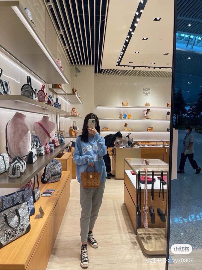 1:1 Replica MCM bag mcm — 1:1 Replica — photo 3