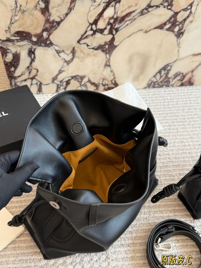 1:1 Replica LOEWE bag Cowhide with box — 1:1 Replica — photo 9